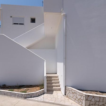Lungo Mare Apartment เกนนาดี ภายนอก รูปภาพ