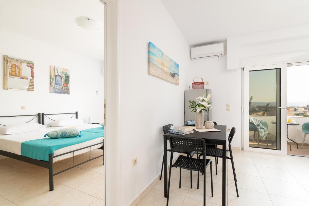 Lungo Mare Apartment เกนนาดี ภายนอก รูปภาพ